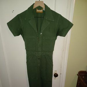 Big Bud Press Short-Sleeve Petite Jumpsuit in Emerald